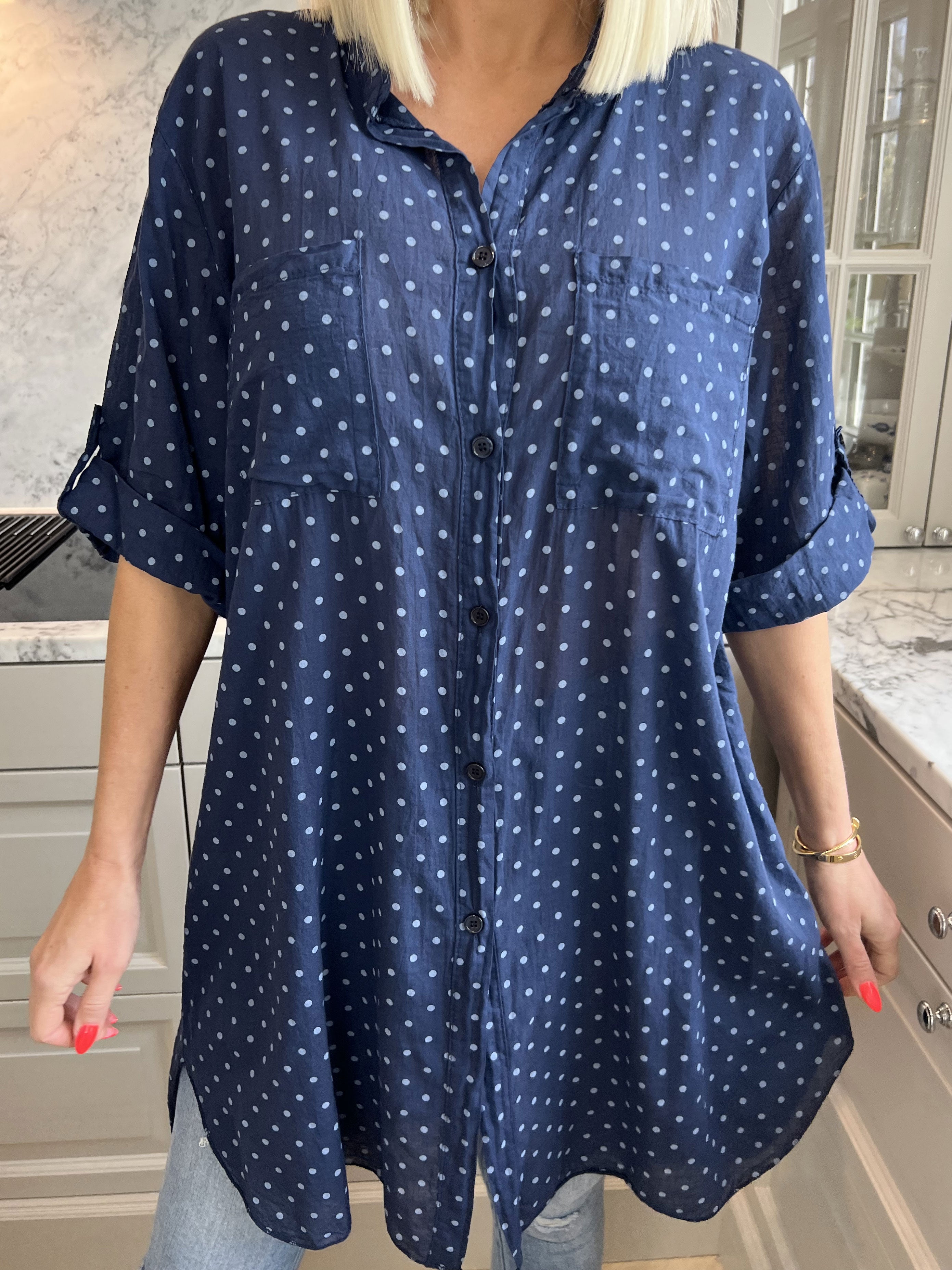 Linda - Skjorte i bomuld med små prikker